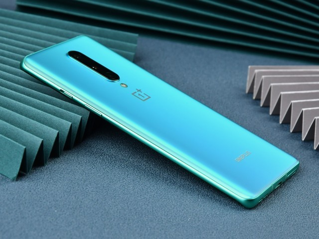 一加8評(píng)測(cè)：低調(diào)中又不失尊貴奢華感