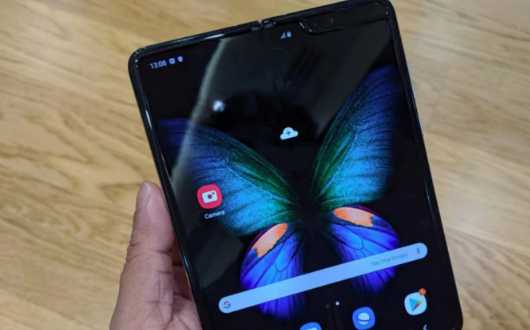 三星Galaxy Fold 2：可以使用7.7英寸顯示屏與64MP攝像頭等
