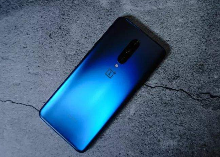 泄漏的OnePlus 8 Pro實時照片顯示了四后置攝像頭